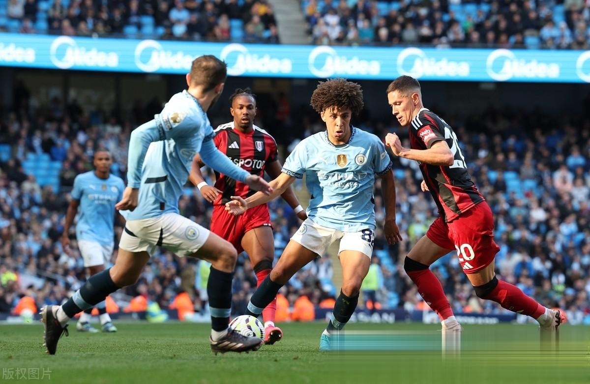 曼城客场作战,能否打破狼队的防线?的简单介绍 曼城客场作战,能否打破狼队的防线?的简单介绍