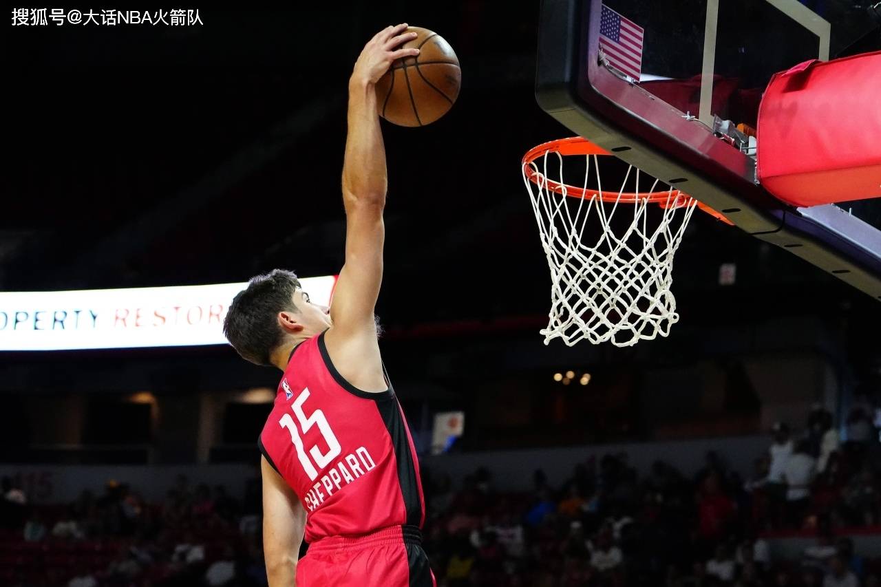 开云APP-火箭后场球员因伤再度休战,球队备战受挫