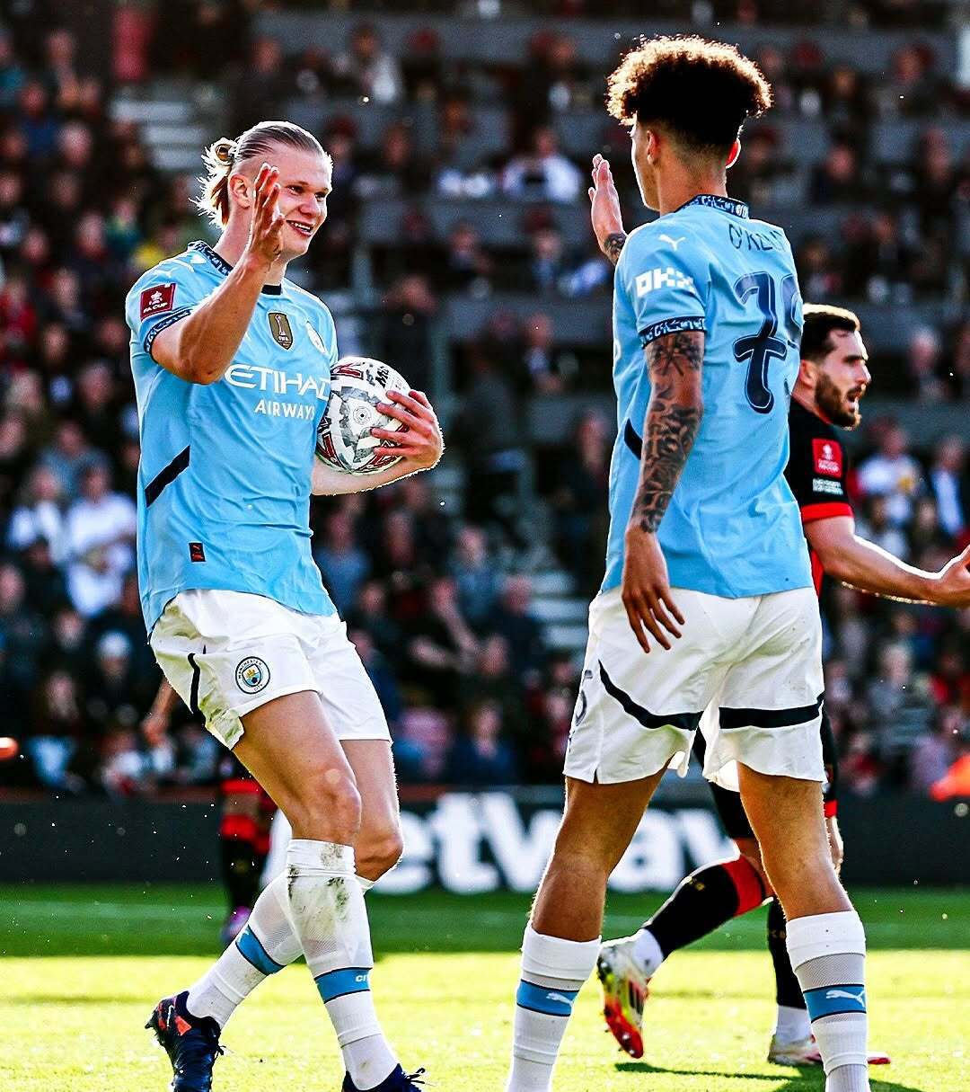 关于曼城逆转多特蒙德,晋级前景一片光明的信息 关于曼城逆转多特蒙德,晋级前景一片光明的信息