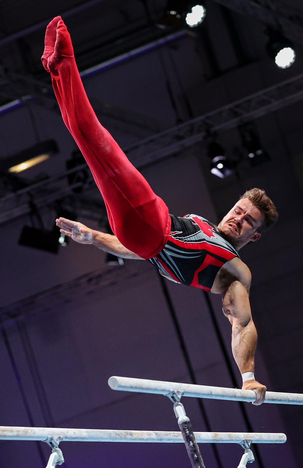 开云sport-体操球员突破自我,表现堪称完美的简单介绍