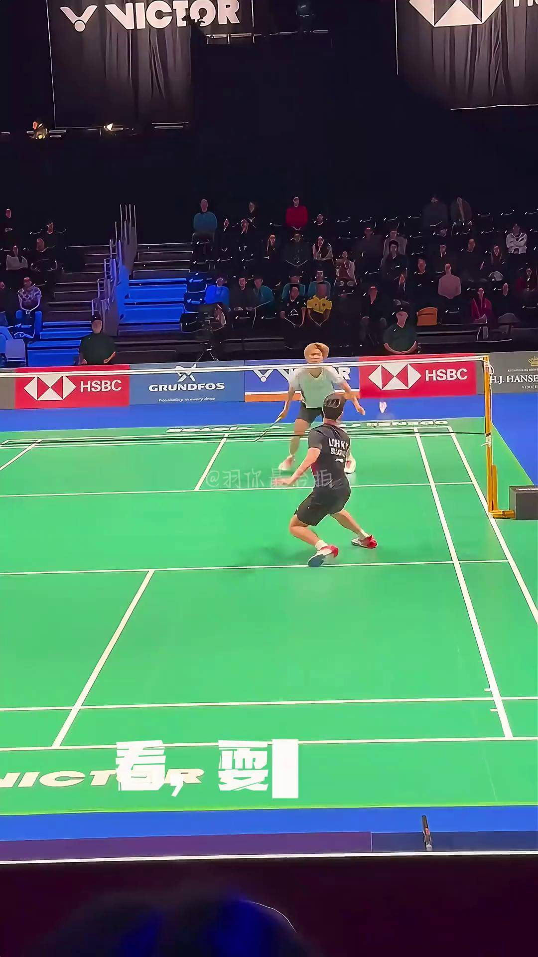 开云体育入口-关于羽毛球决赛震撼开打,巅峰对决引爆全场的信息