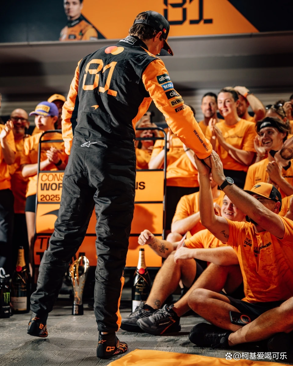 开云体育官网-法拉利轻取阿斯顿马丁,皮亚斯特里点燃赛场的简单介绍