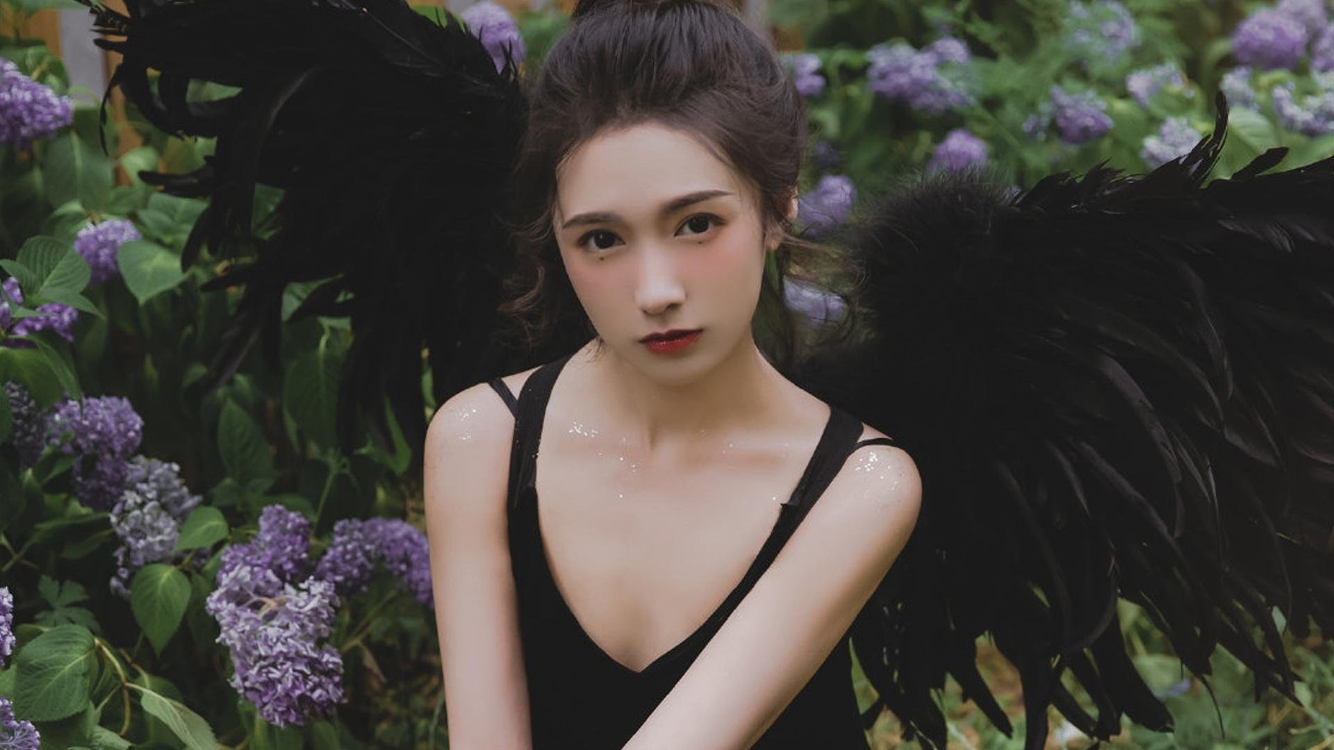 西决生死战之夜,贝恩如流星划过夜空,麦穗谦卑处尽显巨星光芒