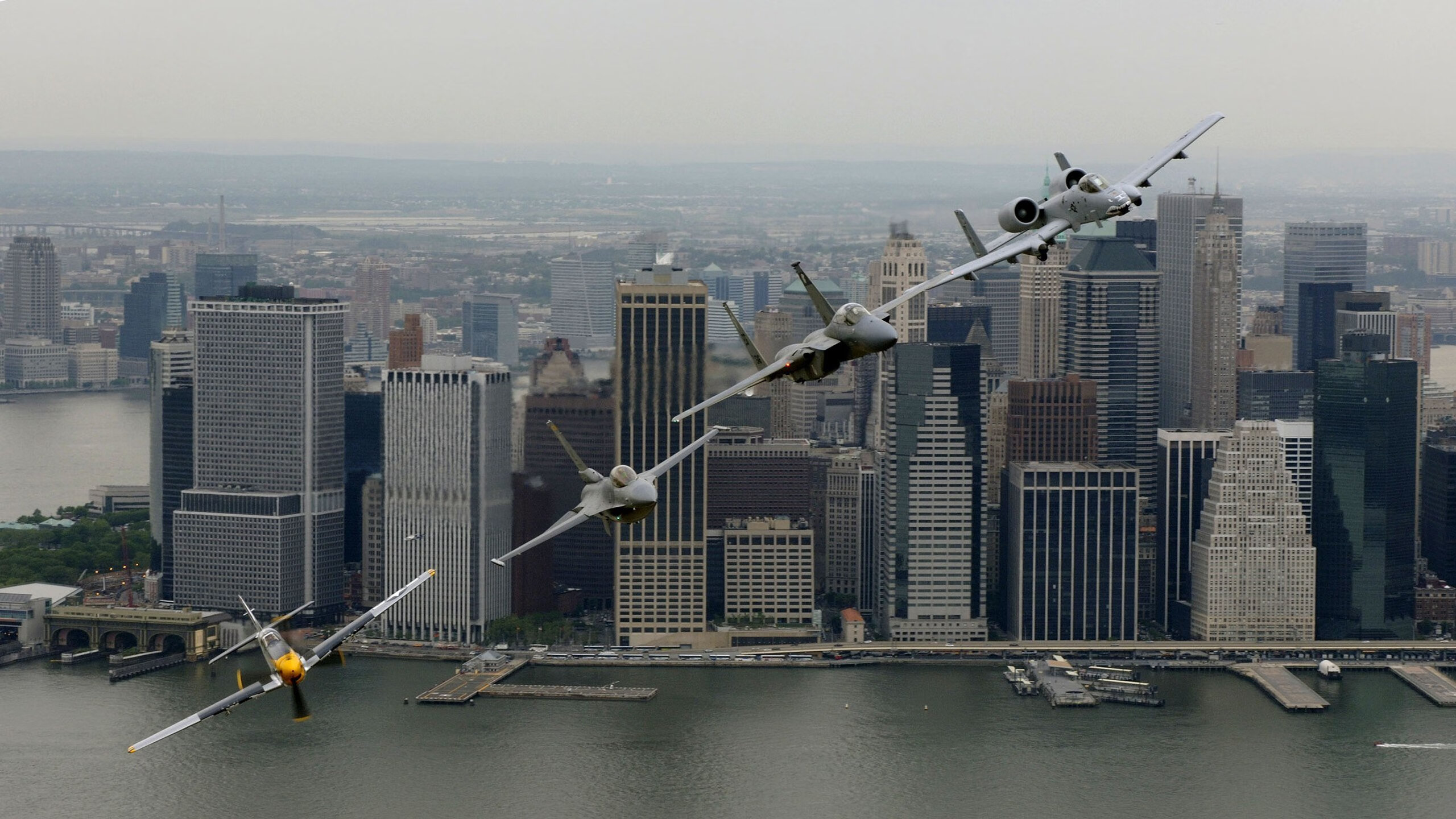 双面节奏，从广东队集体脉动到克莱·汤普森的致命节拍
