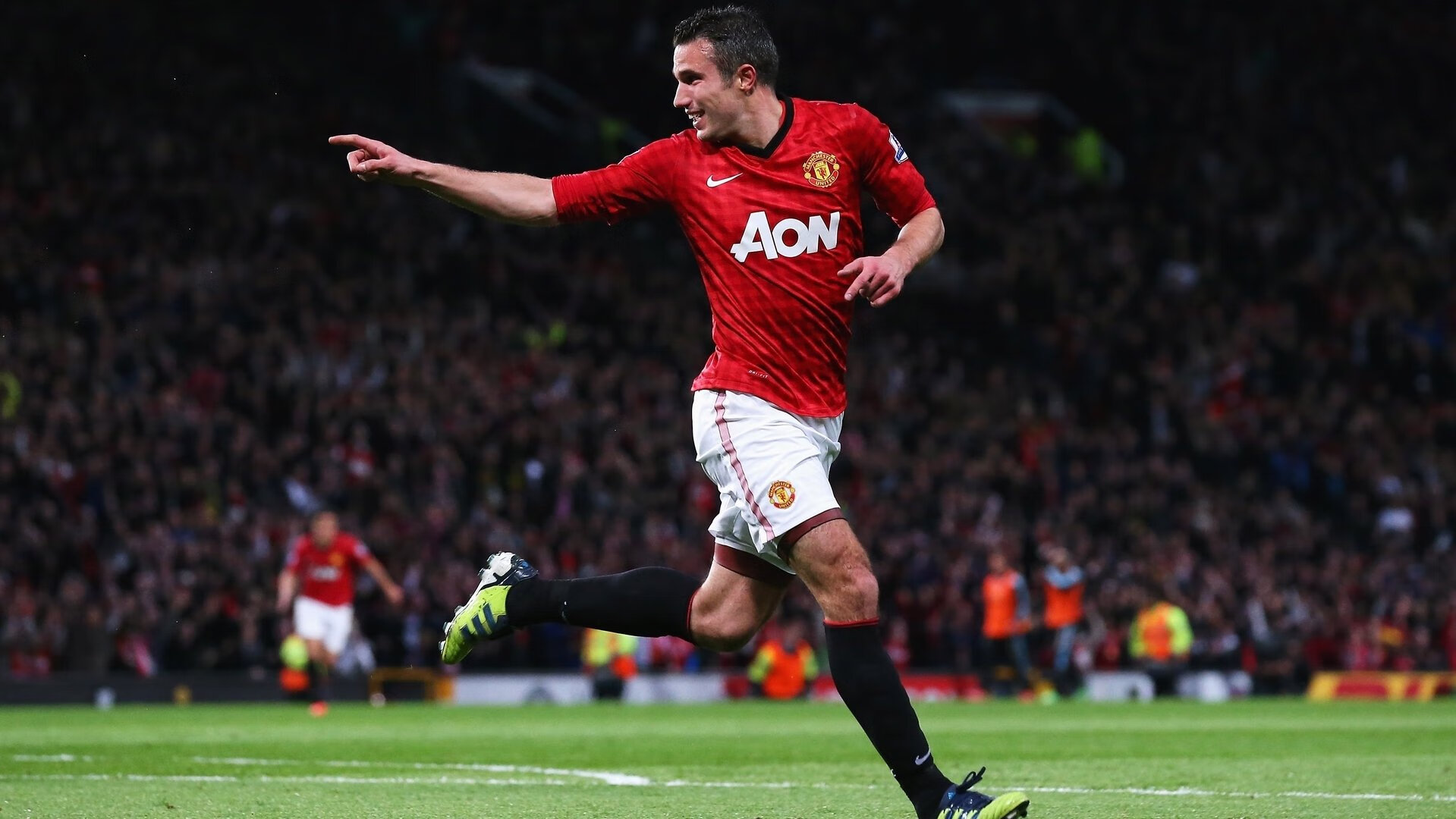 开云体育APP下载-阿尔瓦雷斯，那个在沉默中爆发的男人，今夜改写了美国的足球故事