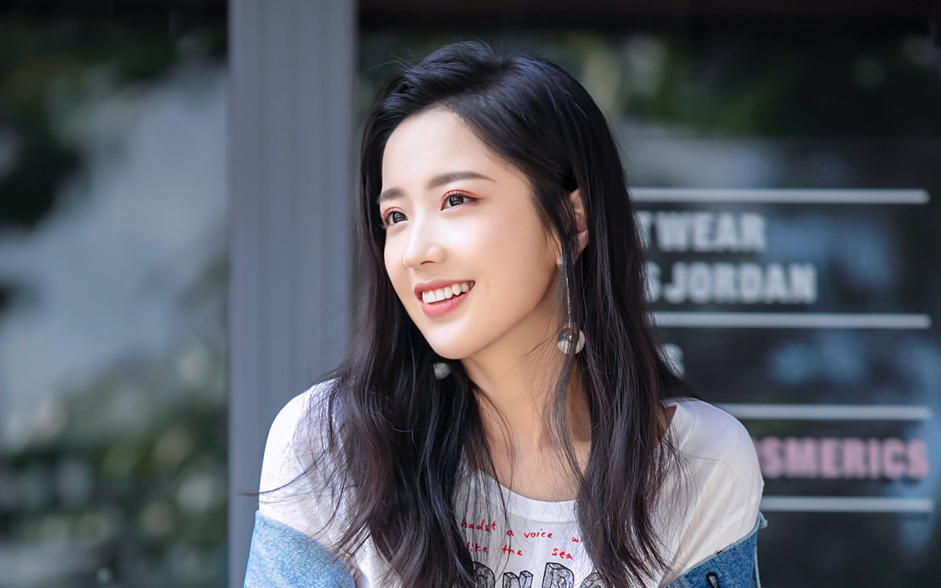 钢铁脊梁与不灭火焰，斯通斯扛起全队，里昂决胜局带走澳大利亚