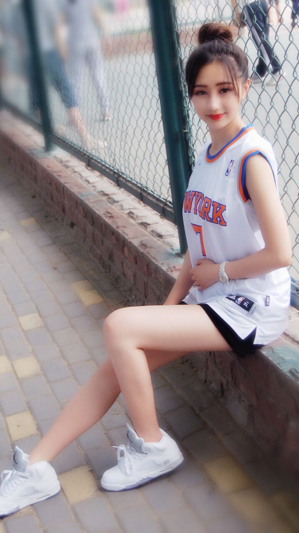 开云体育app-跨界风暴,猛龙碾压掘金展篮球雄风,浓眉降临英超争冠接管绿茵场