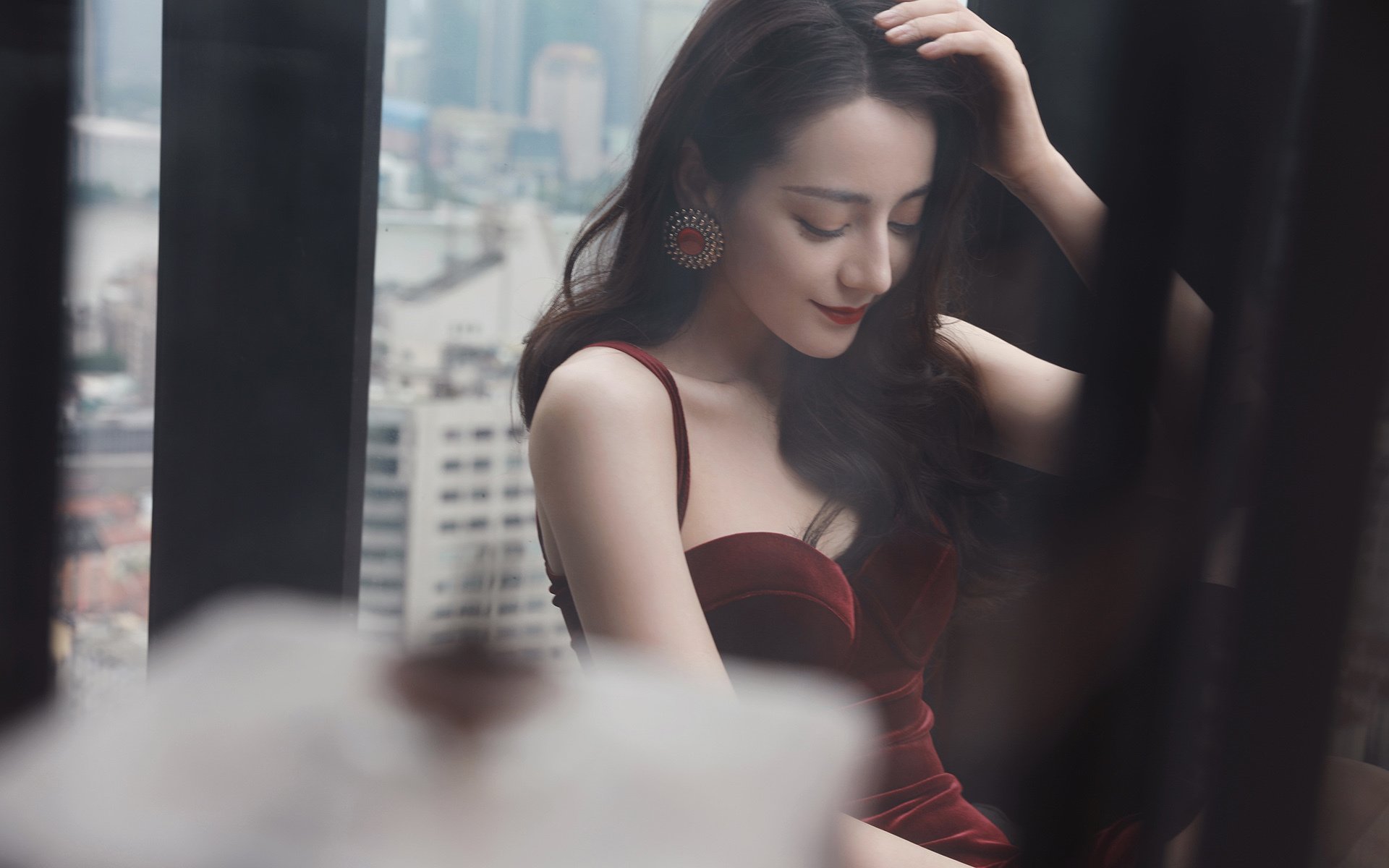 开云体育在线-奥运前哨战,鹈鹕加时险胜绿军,球员简历之战白热化